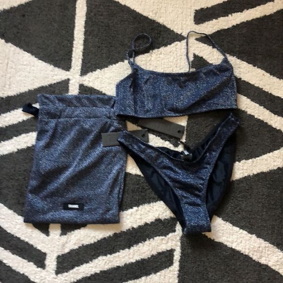 TRIANGL MICA - CHEEKY RIVERSIDE SPARKLE SET WITH BAG NWT - Picture 6 of 7